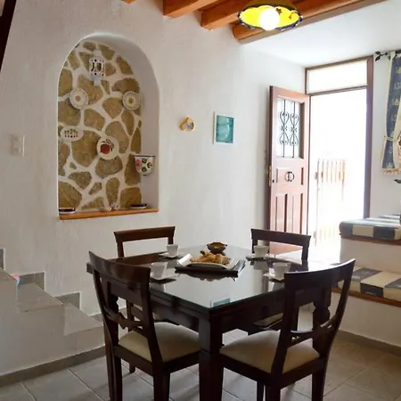 Traditional Private House In Plaka *