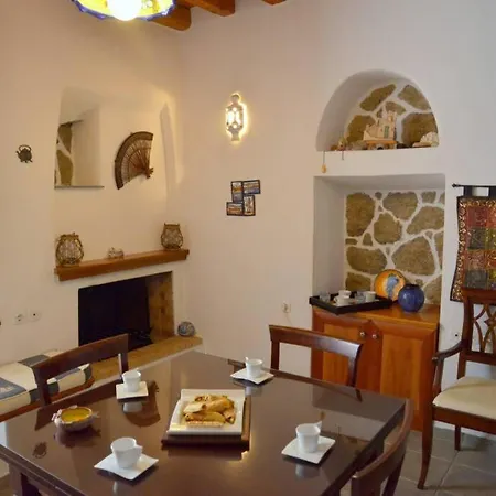 Casa de Férias Traditional Private House In Plaka *