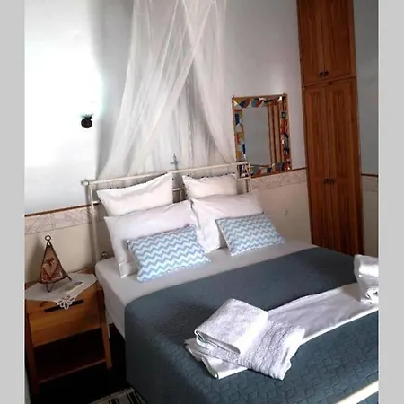 Traditional Private House In Plaka *