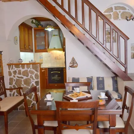 Traditional Private House In Plaka Casa de Férias Plaka (Milos)