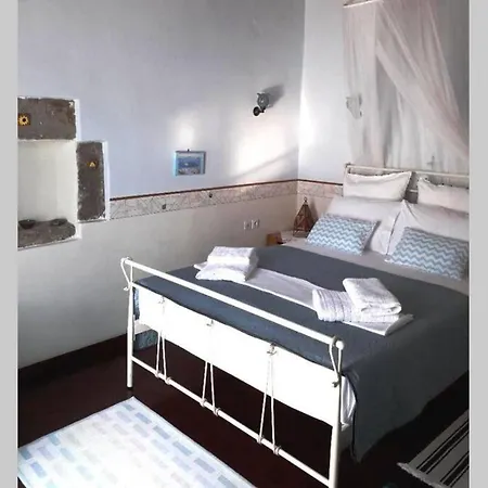 Traditional Private House In Plaka